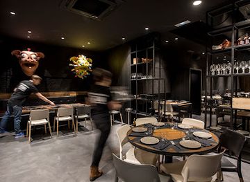 spain/valencian-community/restaurant/canalla-bistro-by-ricard-camarena