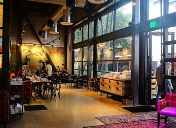 texas/austin/restaurant/culinary-dropout