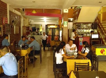 peru/piura/restaurant/bahia-blanca