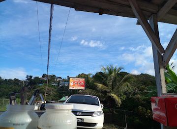 saint-lucia/anse-la-raye-quarter/restaurant/vee-s-bar-grill