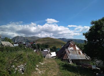 bosnia-and-herzegovina/bjelasnica-mountain/restaurant/etno-koliba