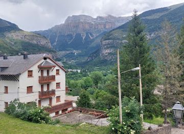 spain/ordesa-y-monte-perdido-national-park/restaurant/a-borda-samper