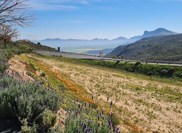 south-africa/cederberg-mountains/restaurant/piekenierskloofpas