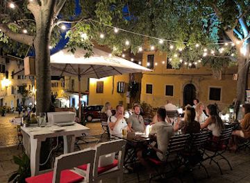 croatia/rovinj/restaurant/tone