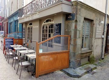 france/saint-malo/restaurant/bouche-en-folie