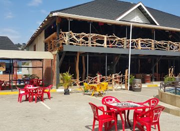 tanzania/mwanza/restaurant/the-cask-bar-grill