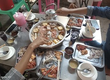 myanmar-burma/magway-region/restaurant/smile-bbq