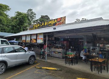 costa-rica/sarapiqui/restaurant/la-bomba