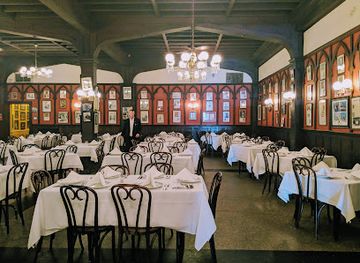 louisiana/new-orleans/french-quarter/restaurant/antoine-s-restaurant