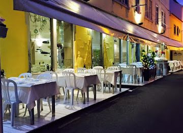 portugal/peniche/restaurant/a-sardinha