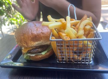 malta/marsa/restaurant/the-journey