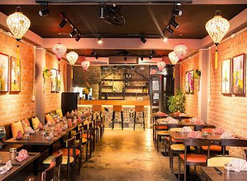 vietnam/da-nang/restaurant/non-la-restaurant