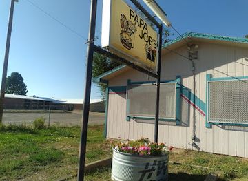 new-mexico/carson-national-forest/restaurant/papa-joes-country-kitchen