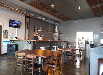 arkansas/springdale/restaurant/mothership