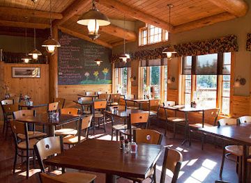 minnesota/superior-national-forest/restaurant/rustic-inn-cafe