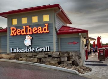 Redhead Lakeside Grill and Yacht Club
