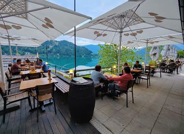 slovenia/bled/restaurant/grajska-plaza-restaurant