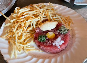 canada/halifax/quinpool-road/restaurant/bar-kismet