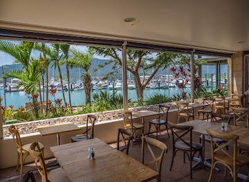 australia/the-whitsundays/restaurant/la-marina-italian-restaurant-bar