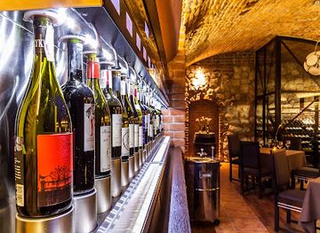 poland/krakow/stare-miasto-old-town/restaurant/albertina-restaurant-wine