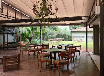 paraguay/capital-district/restaurant/la-roca-resto-brasas