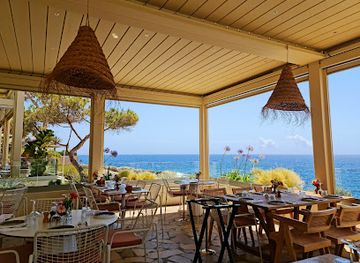 monaco/cap-d-ail-beach/restaurant/restaurant-la-pinede