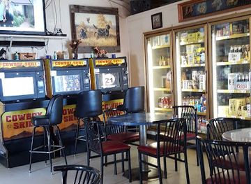 wyoming/washakie-county/restaurant/little-chief-saloon