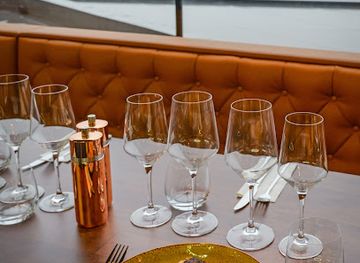 united-kingdom/londonderry/bar/stitch-weave