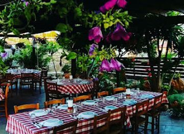 cyprus/limassol/mouttagiaka/restaurant/taverna-gialousa