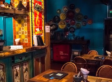 singapore/kampong-glam/restaurant/piedra-negra