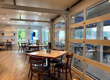 wisconsin/door-county/restaurant/boathouse-on-the-bay