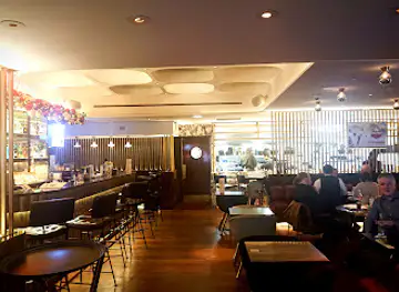 Restaurant LE Drugstore