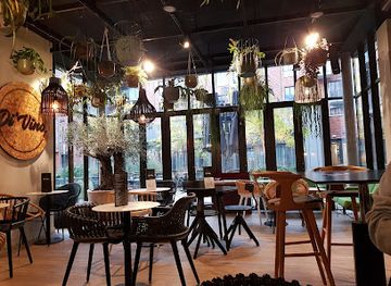 belgium/louvain-la-neuve/restaurant/brasserie-b-comme