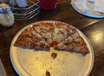 mississippi/mccomb/restaurant/fox-s-pizza-den