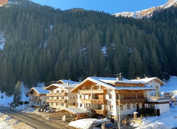 austria/tux-alps/restaurant/gletscherhutte