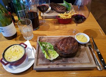 poland/kurpie/restaurant/butchery-wine