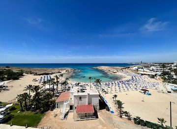 cyprus/makronissos-beach/restaurant/the-house-on-the-beach
