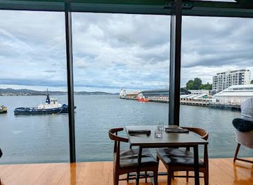 australia/tasmania/restaurant/aloft