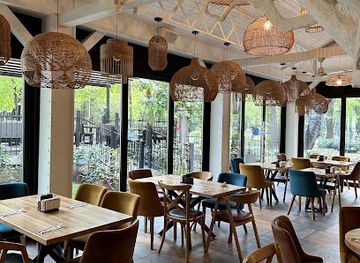 bulgaria/plovdiv-region/restaurant/central-park