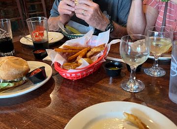 new-york/finger-lakes/restaurant/althea-s-finger-lakes-tavern