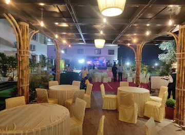 india/odisha/restaurant/navaratna-family-restaurant