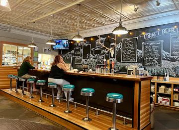 montana/bozeman/restaurant/backcountry-burger-bar