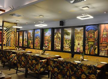 india/bhubaneswar/restaurant/golden-bird-hotel-pushpak