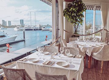 australia/new-england/restaurant/la-luna-dining