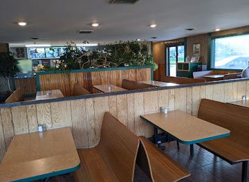 idaho/sandpoint/restaurant/serv-a-burger