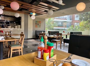 ghana/accra/cantonments/restaurant/capitol-cafe-restaurant