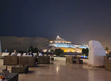 Mezze Restaurant