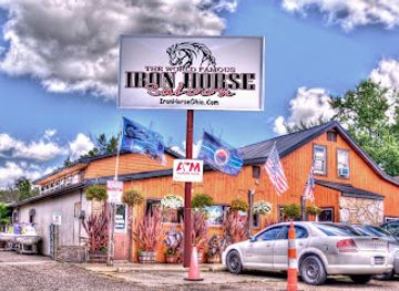 ohio/punderson-state-park/restaurant/world-famous-iron-horse-saloon