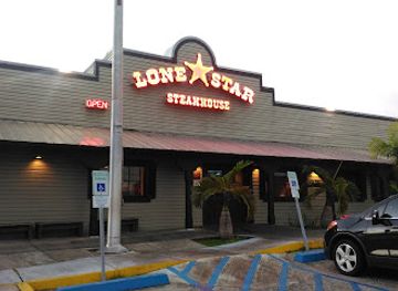 guam/tamuning-beach/restaurant/lone-star-steakhouse
