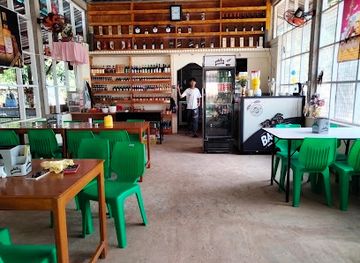 myanmar-burma/tanintharyi-region/restaurant/thar-si-4-restaurant